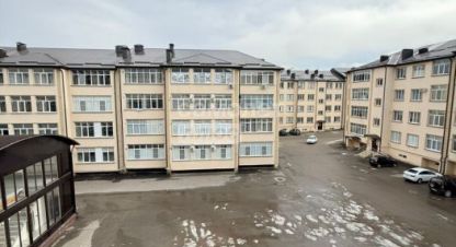 Купить квартиру 2-х комнатную, 68 кв. м. Фотография №1 Продам квартиру 2-х комнатную с общей площадью 68м2, 4/4 эт., на улице 8, г. Нальчик, Кабардино-Балкария респ., Россия, агентство Самолет Плюс Нальчик. Фотография №1